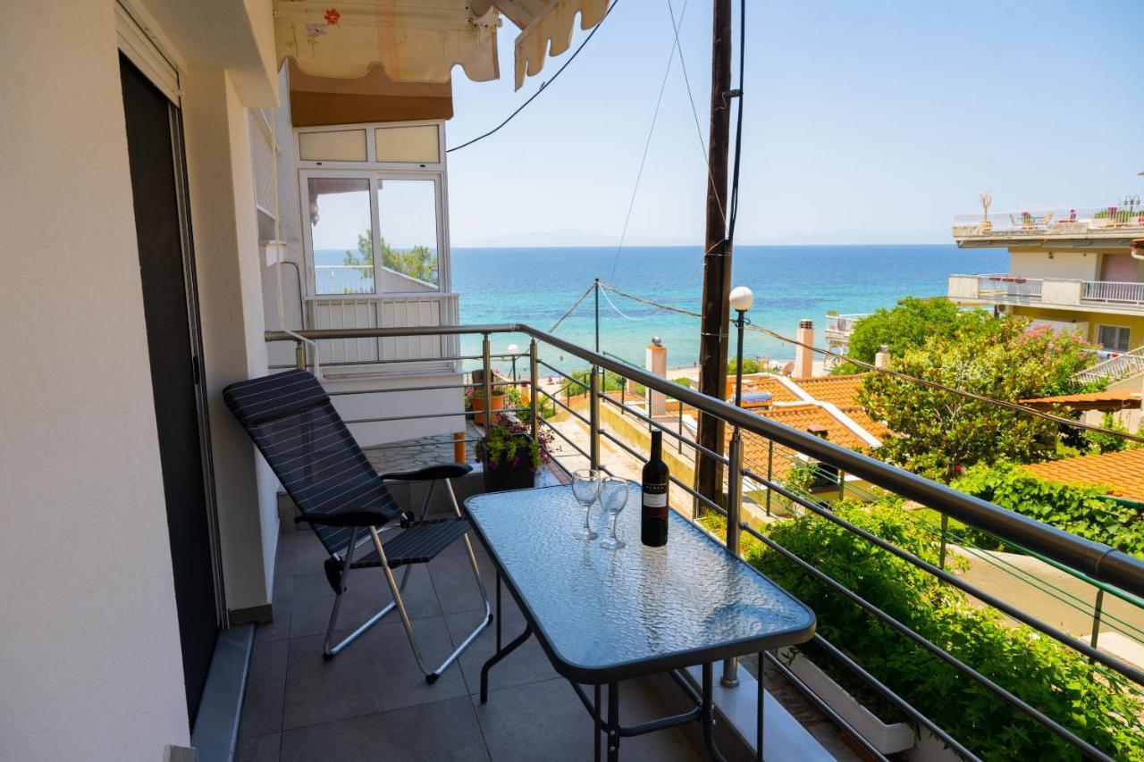 Zoe Seaview Apartment By Rentalspro - Nea Moudania Halkidiki Bagian luar foto
