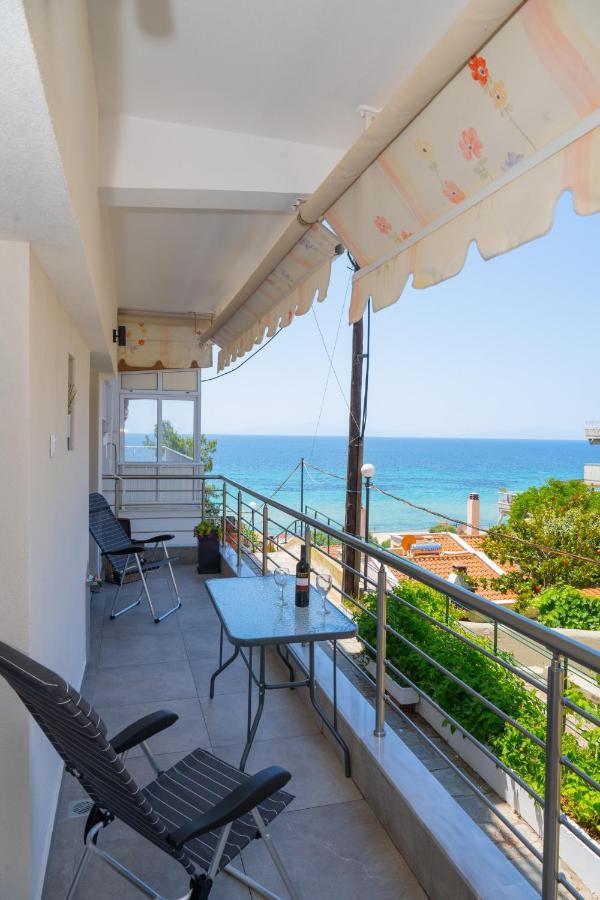 Zoe Seaview Apartment By Rentalspro - Nea Moudania Halkidiki Bagian luar foto