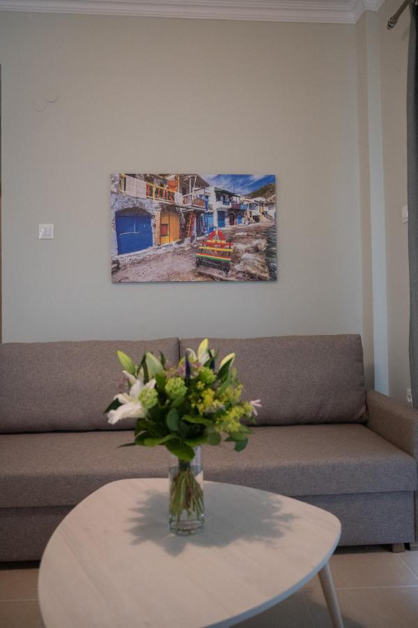 Zoe Seaview Apartment By Rentalspro - Nea Moudania Halkidiki Bagian luar foto