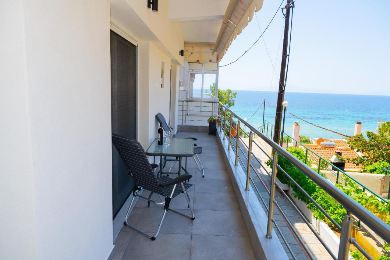 Zoe Seaview Apartment By Rentalspro - Nea Moudania Halkidiki Bagian luar foto